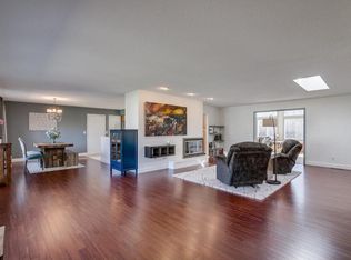 9511 Briar Cir, Bloomington, MN 55437