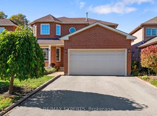 8 Strawberry Hill Ct, Caledon, ON L7E1R9