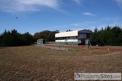 3rd image of 8250 Hilltop Ln