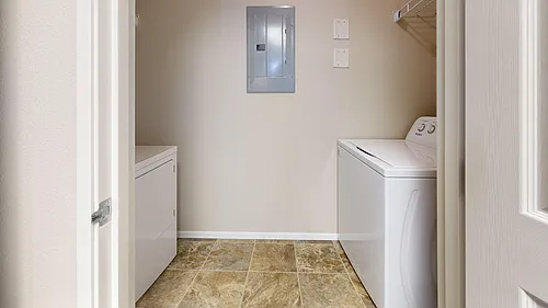 Floor plan 2 Bedroom 1 Bath Corner Unit