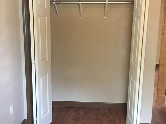 Closet 1