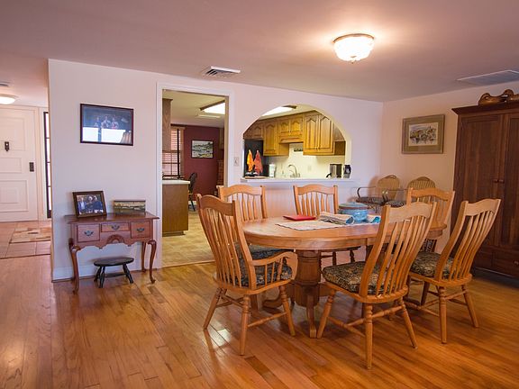 2nd image of 645 Marina Point Dr