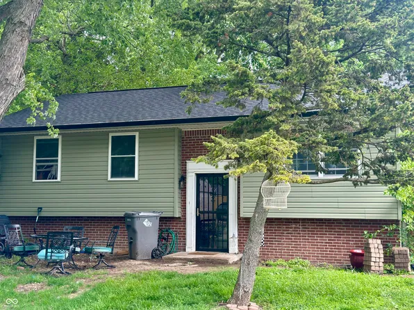 4007 Whitaker Dr, Indianapolis, IN 46254