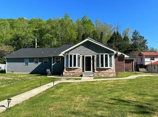 108 Loftis Tipple Rd, Belfry, KY 41514