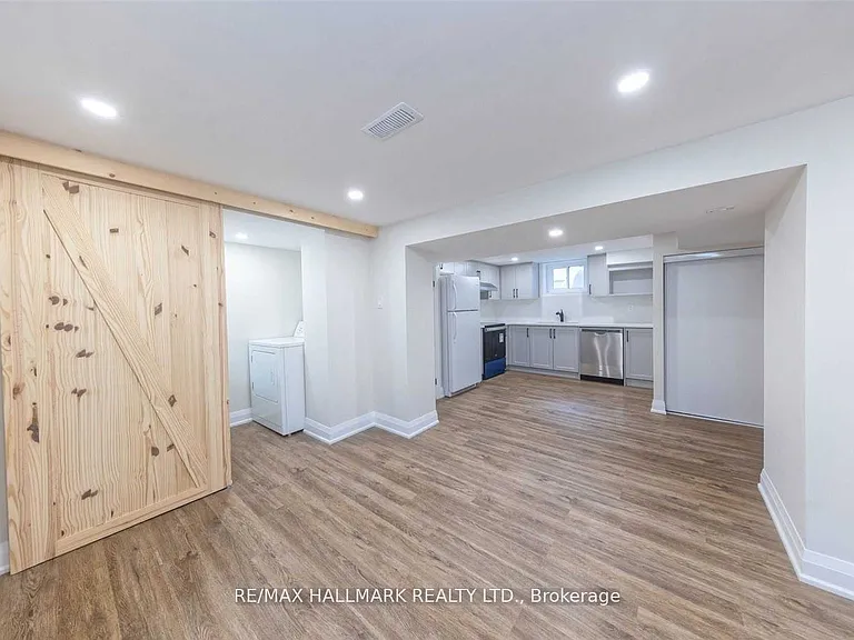 69 Barrymore Rd #BASEMENT — Photo 7