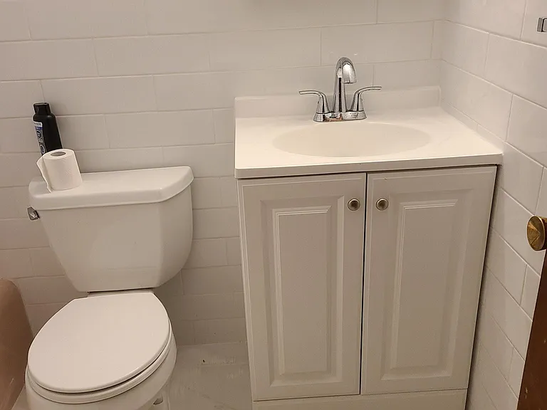 426 Pleasant St #1 — Photo 15