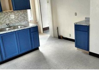 396 Orange St, Springfield, MA 01108