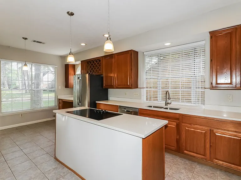 3119 Creek Manor Dr — Photo 8
