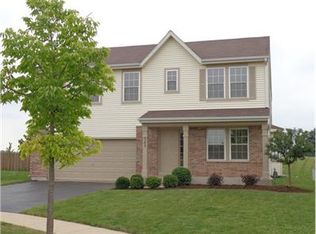 345 Westport Dr, Hampshire, IL 60140