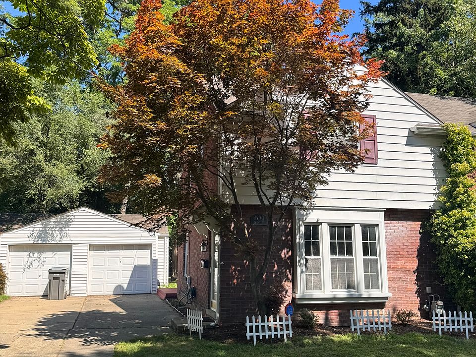 1st image of 3770 Brewster St