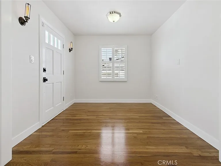 1200 Magnolia Ave — Photo 4