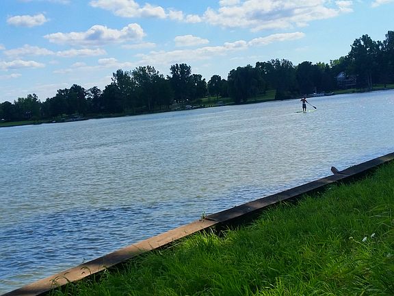 3rd image of Lake Hill Dr