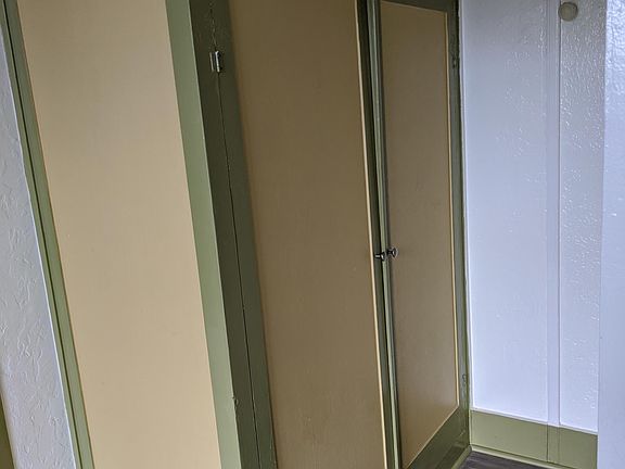 5th image of 339 Kauila St #4
