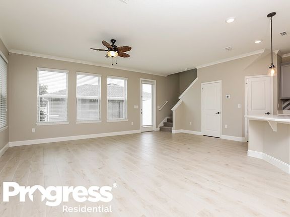 5th image of 15481 Blackbead St