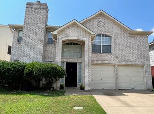 9068 Blue Ridge Trl, Fort Worth, TX 76118