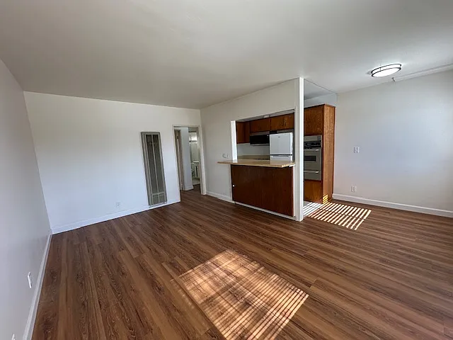 840 Haverford Ave #8 — Photo 6