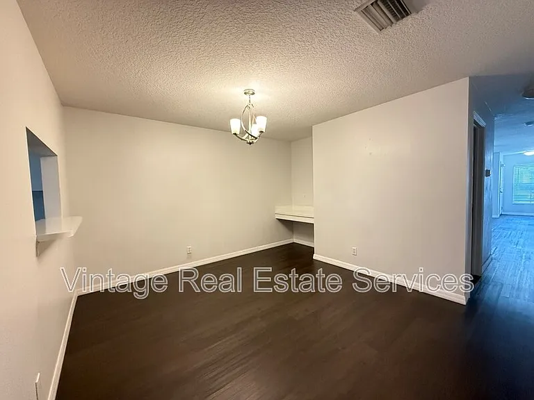 254 Castlekeeper Pl — Photo 4