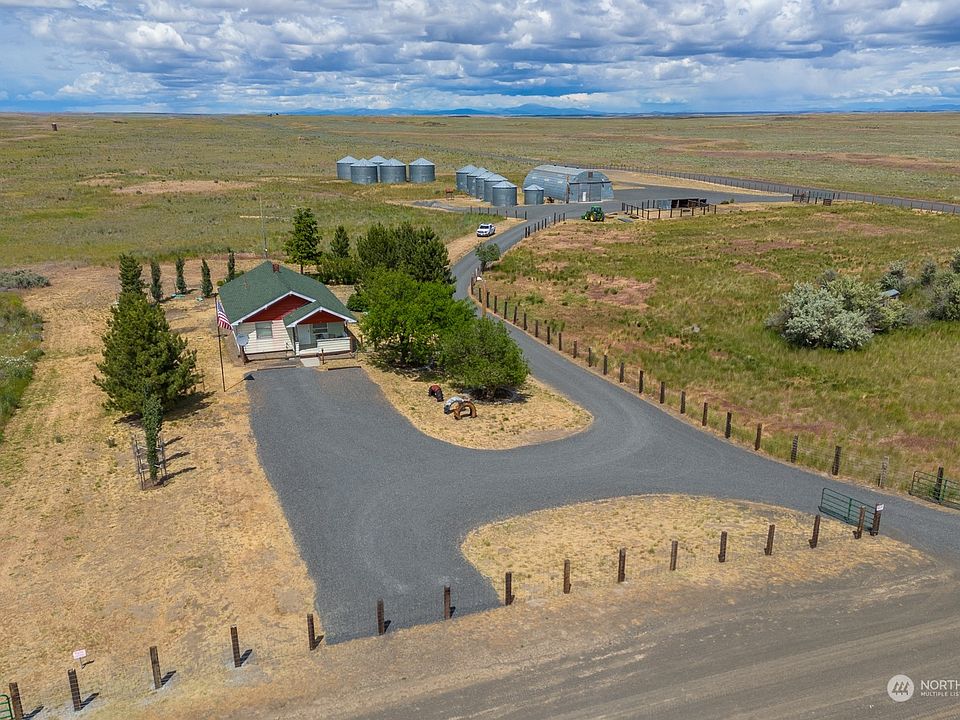 1st image of 805 Road L NE