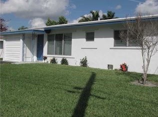 6125 Hogan Creek Rd, Margate, FL 33063