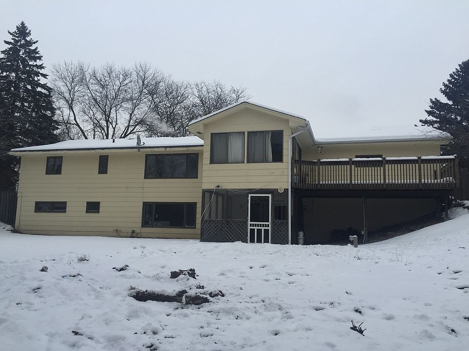2nd image of 13404 Knob Hill Rd