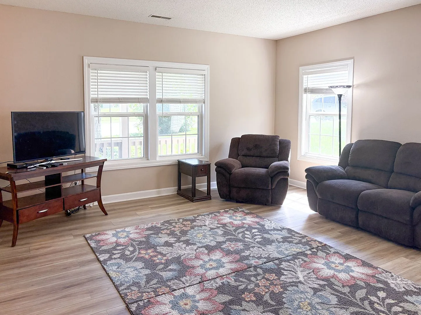 Fully Furnished 4-Bedroom Home with a Stocked Kitchen, Fenced Yard, and 2-Car Garage — Photo 2