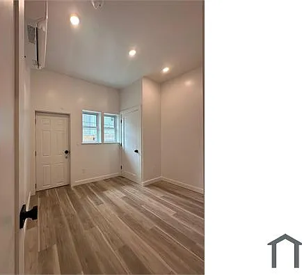 2130 Tasker St #1 — Photo 22