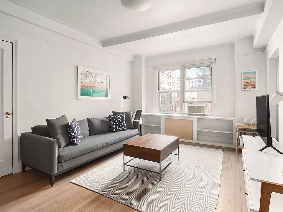 1st image of 304 W 75th St APT 10C
