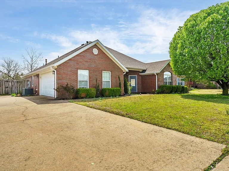 330 McKissic Spring Rd — Photo 2