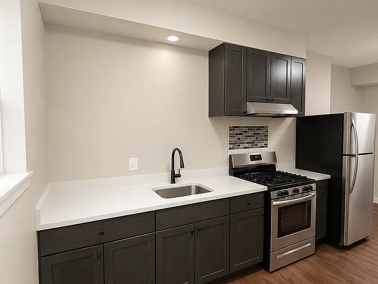 8210-14 S Langley Ave — Photo 3
