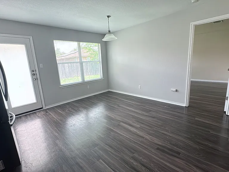 3302 Etheredge Dr — Photo 12