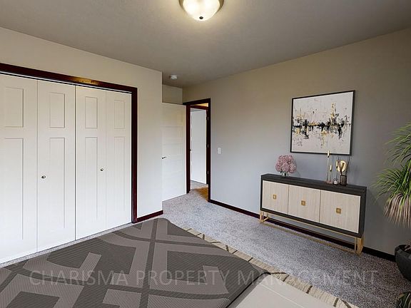 3rd image of 290 Vernon Dr #3A