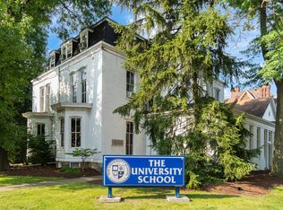 5711 Howe St / 825 S Negley Ave, Pittsburgh, PA 15232