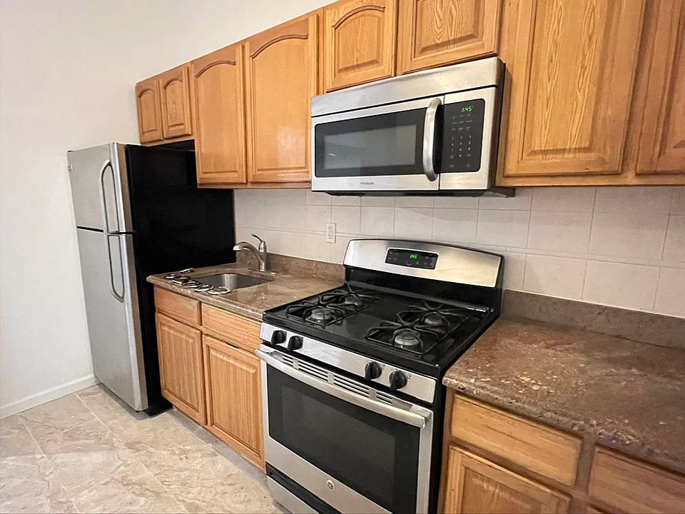 1st image of 436 E 116th St APT 2