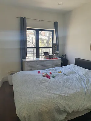 Rented by Corcoran | media 12