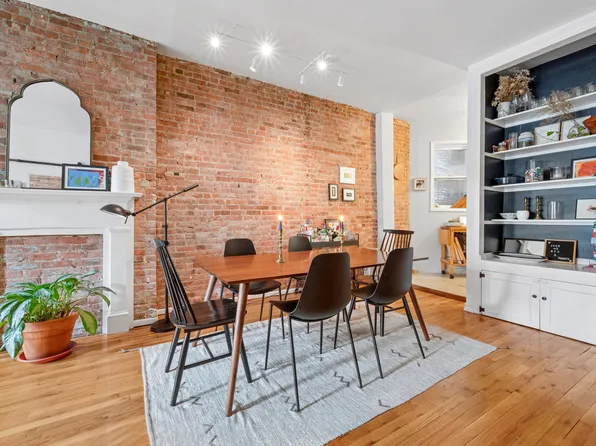 331 East 92nd Street image 2 of 6