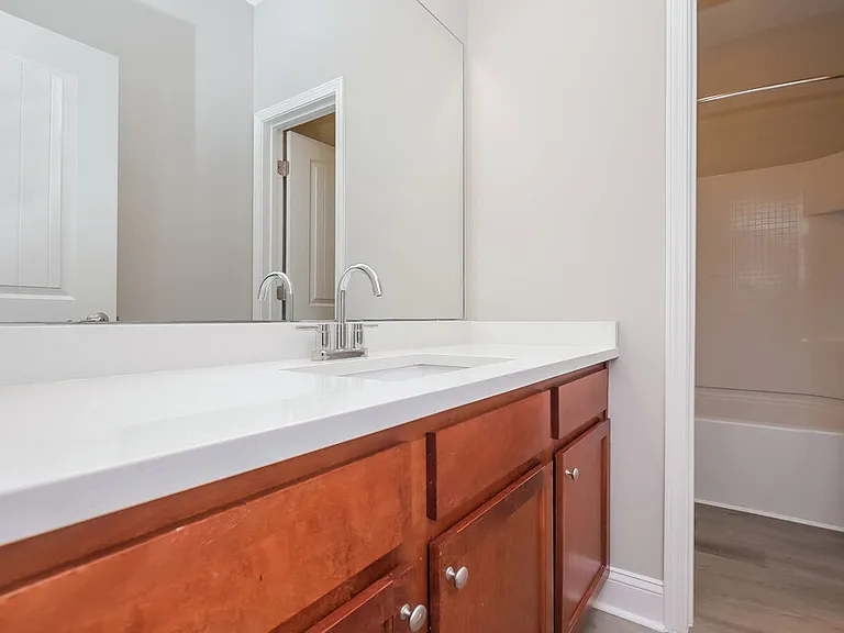 231 Galway Ln — Photo 15