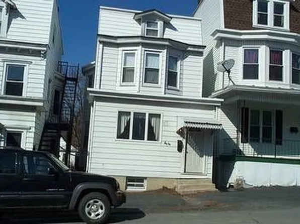 504 Greenwood Ave, Pottsville, PA 17901