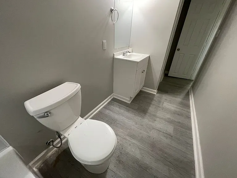 East Ridge Apartments — Photo 18