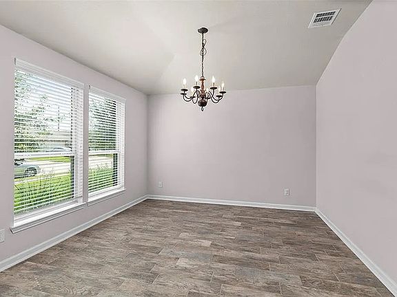 3rd image of 5519 Casa Martin Dr