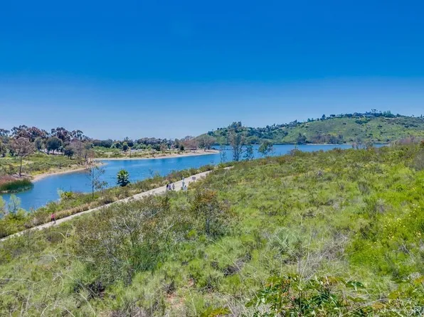 5715 Baltimore Dr Unit 83, La Mesa, CA 91942