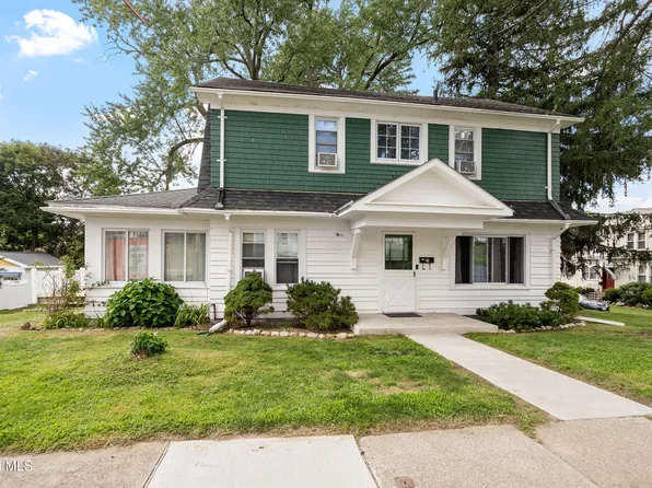 112 Fales Court, Troy, NY 12180
