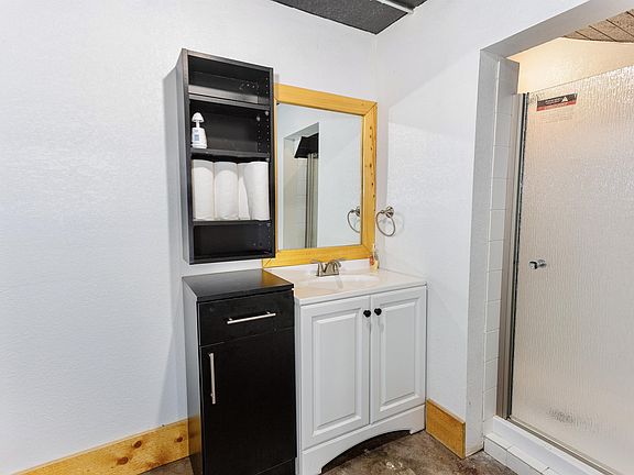 4th image of 6316 McKinley Ave #1