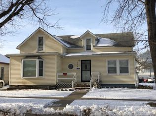 115 N Howard St, Dow City, IA 51528