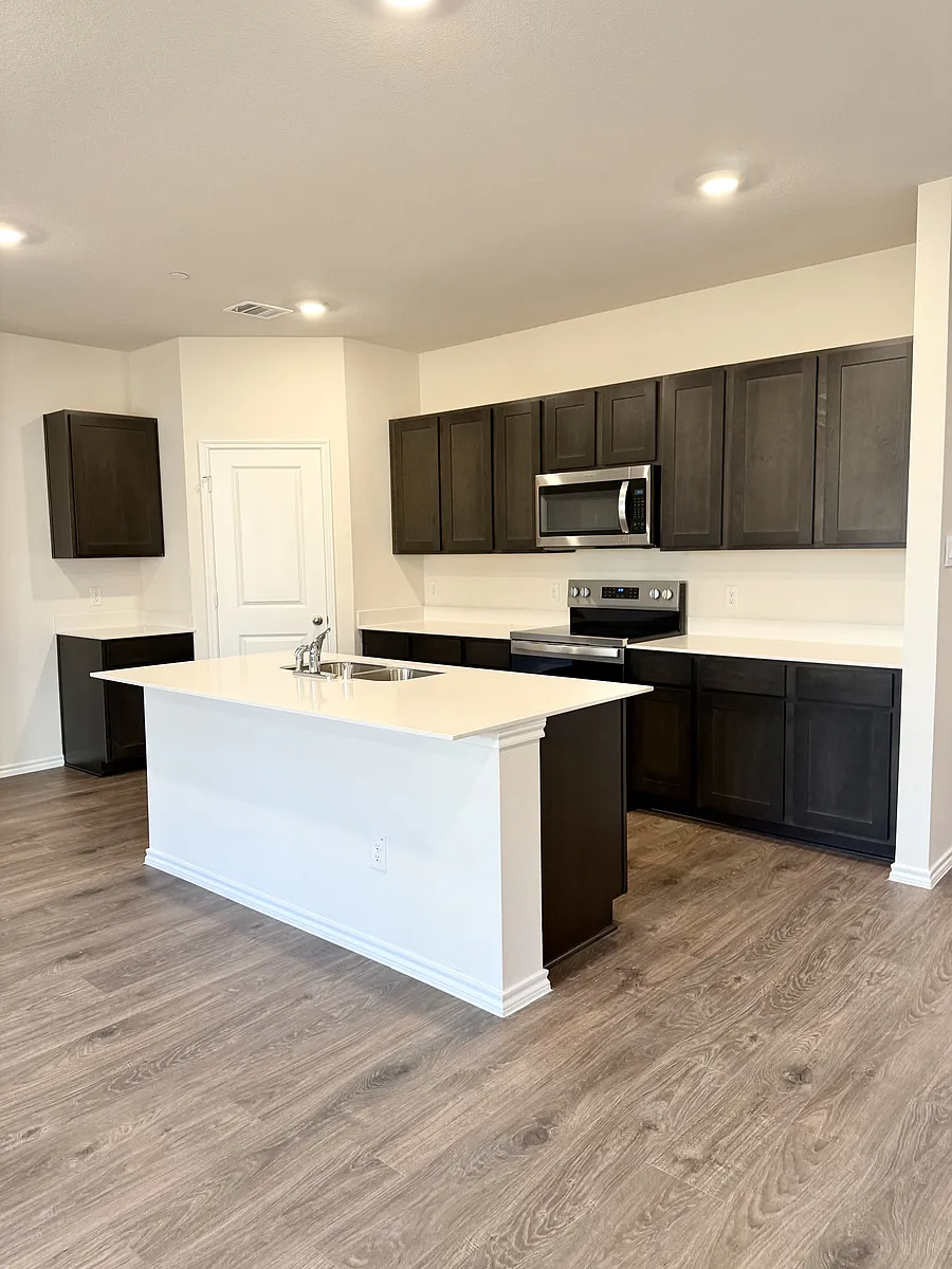 Building Photo - 7007 Moonflower Ln