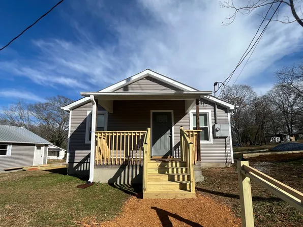 204 Hillcrest Dr, Easley, SC 29640