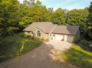 5570 W Mill Lake Rd SW, Farwell, MN 56327