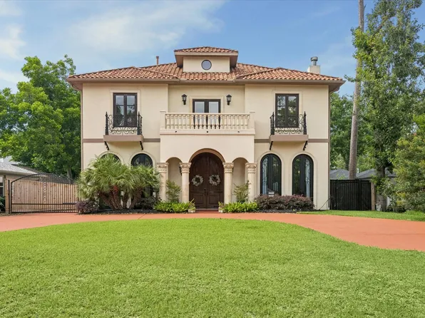 8448 Westview Dr, Houston, TX 77055