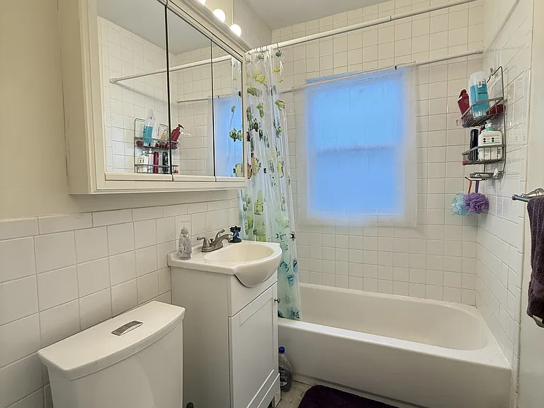 111 Kenrick St #1A — Photo 6