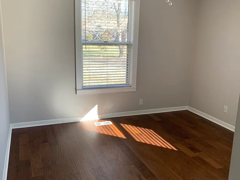 112 Grapevine Ct — Photo 23