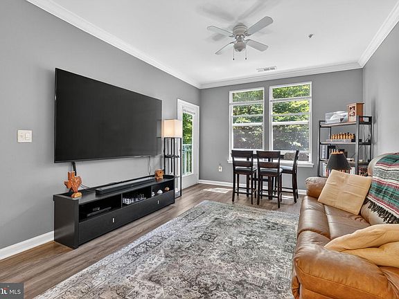 3rd image of 12000 Market St APT 266
